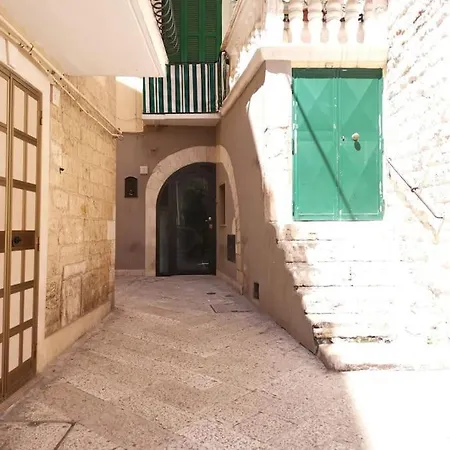 Dimora Santa Teresa * בארי